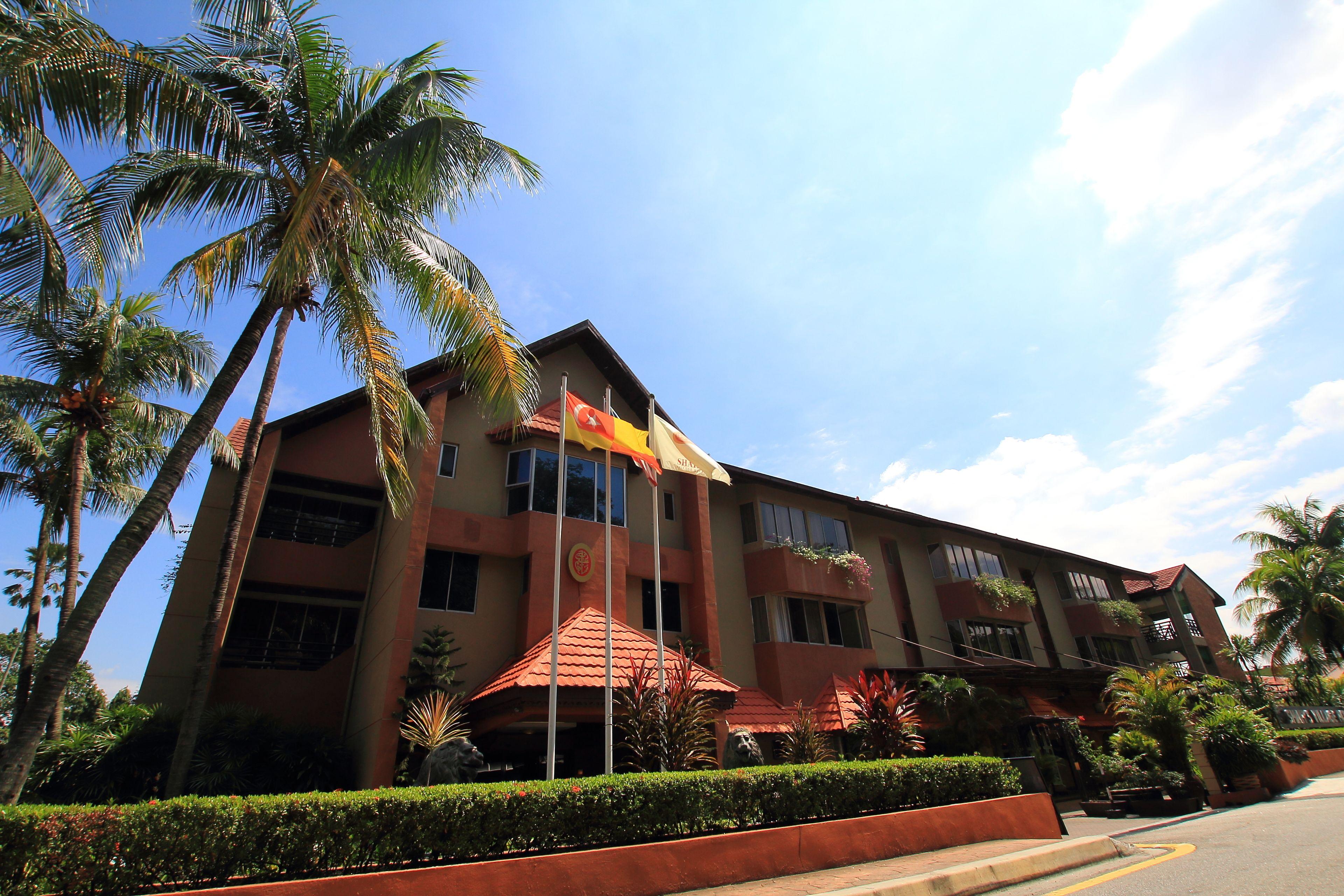 Shah'S Village Hotel — Photos 1